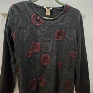 Vintage New Man Black Cotton Top with Gray and Burgundy Swirls Size 5 (M)